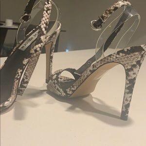 Steve Madden heels 👠